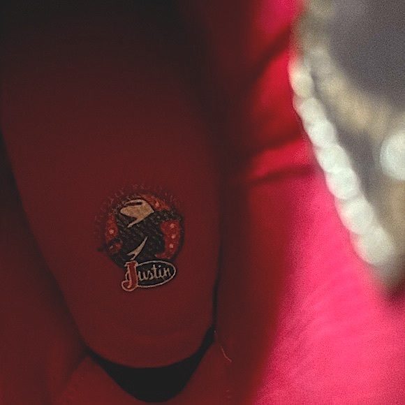 NEW! Justin Boots - women’s size 6 - embossed flowers - tan frenzy - Picture 11 of 14